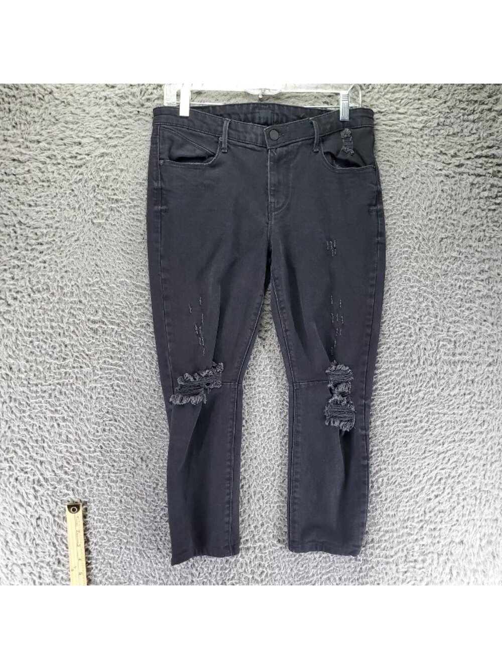 RTA Jeans Women’s Size 29 Black Distressed High Rise Stretch Denim Cropped *Read